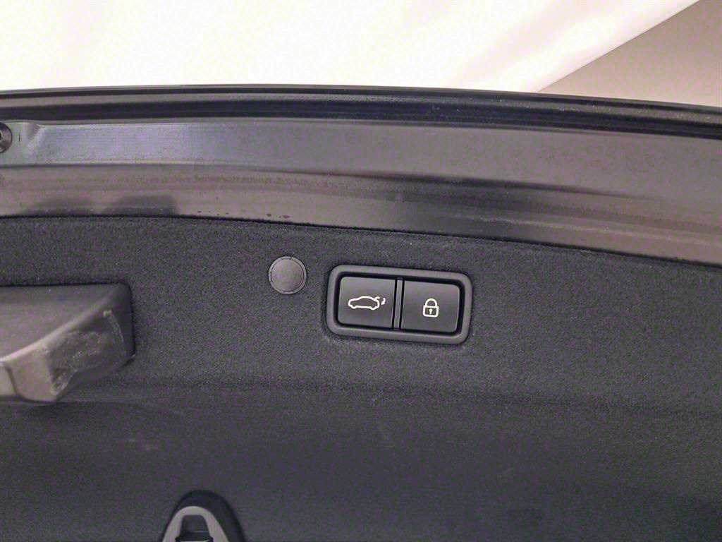 HYUNDAI Grandeur 2023 Negro - Importación desde Corea - HF Imports Iquique - Foto 18