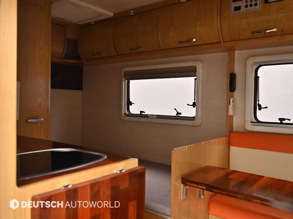 HYUNDAI Starex - Vista 12