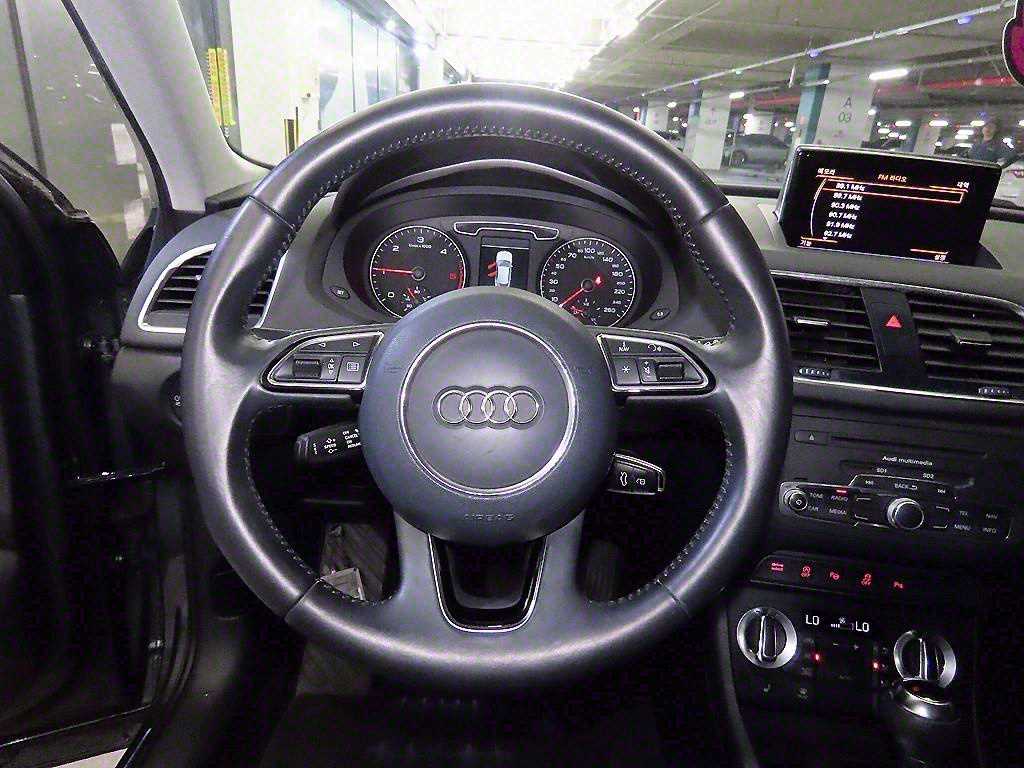 Audi Q3 - Vista 8
