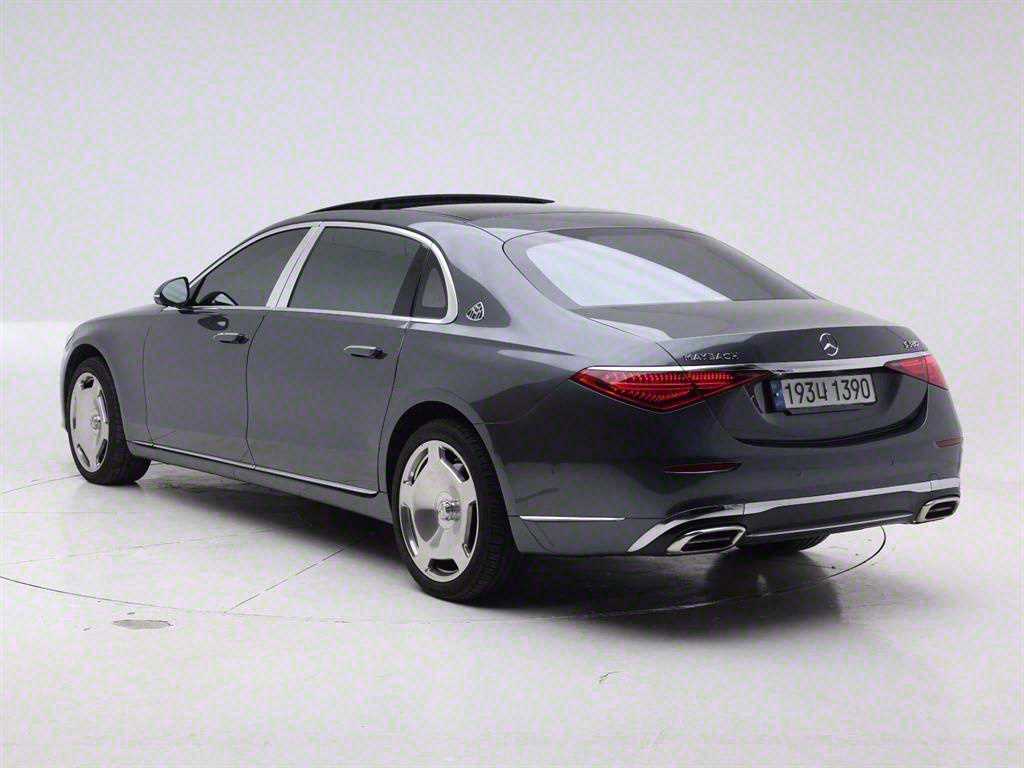 Mercedes Benz S Class - Vista 4