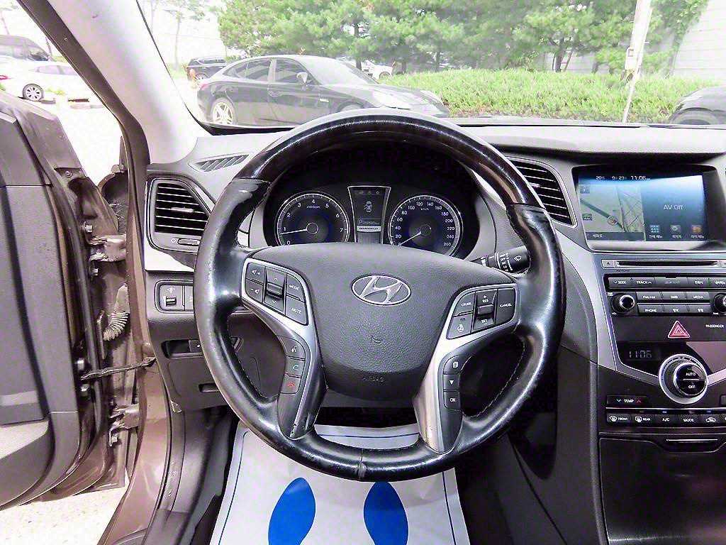 HYUNDAI Grandeur - Vista 8