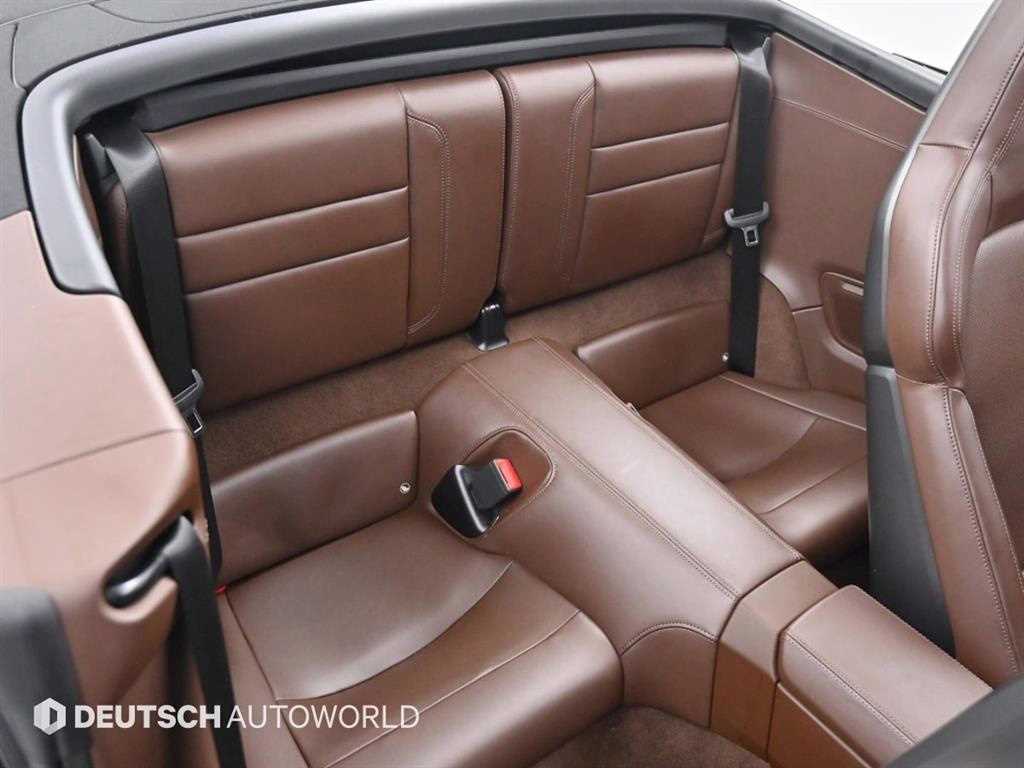 Porsche 911 - Vista 12