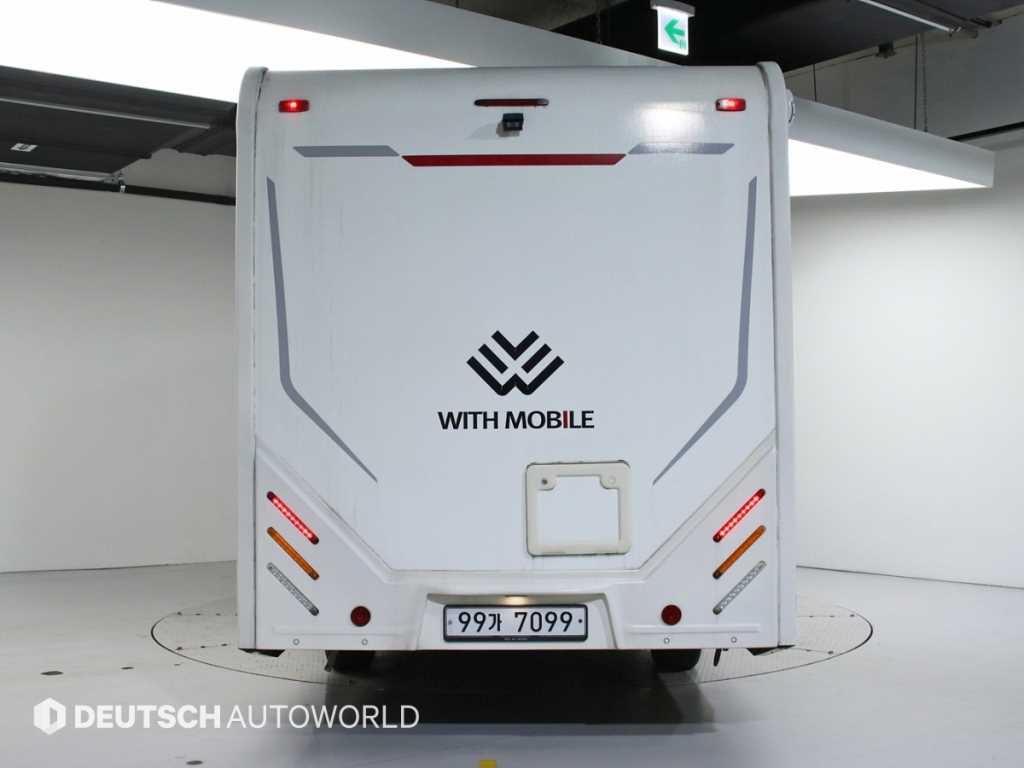 HYUNDAI Starex - Vista 4