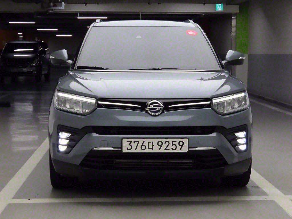 Ssangyong Tivoli 2022 Gris - Importación desde Corea - HF Imports Iquique - Foto 1