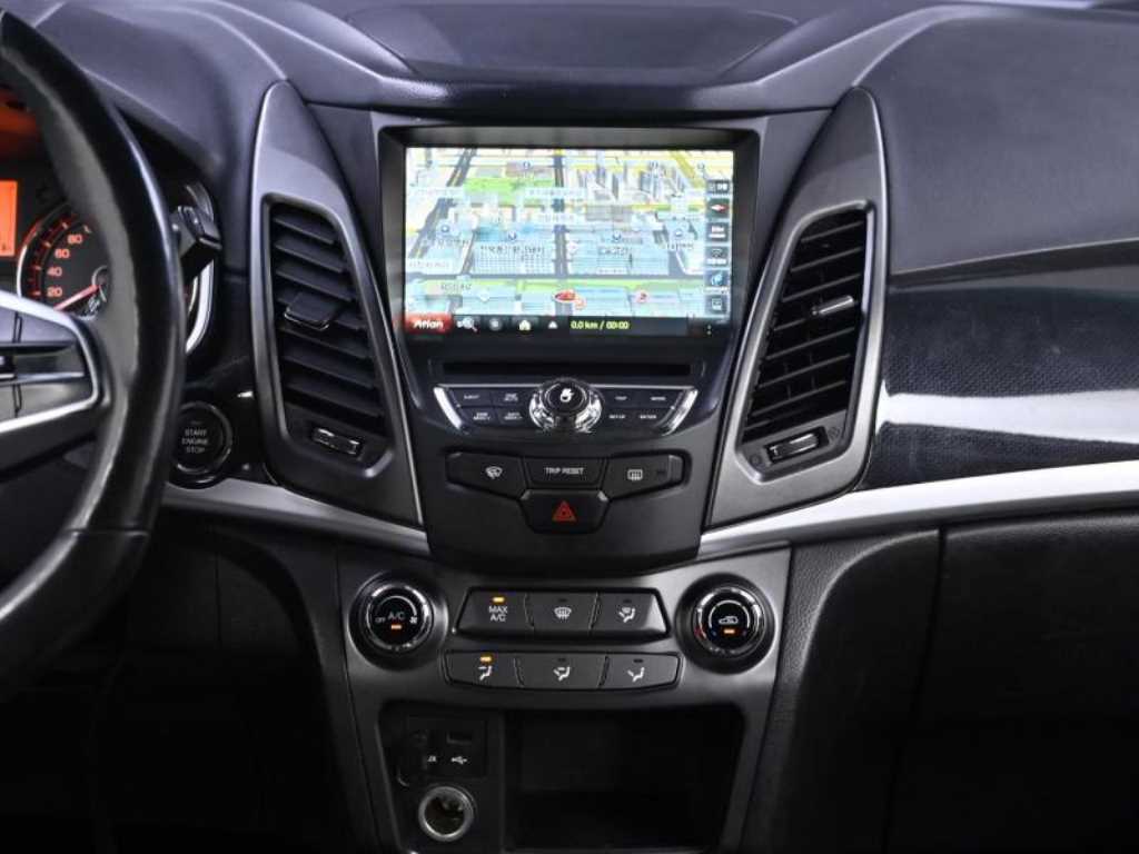 Ssangyong Korando 2018 Plateado - Importación desde Corea - HF Imports Iquique - Foto 14