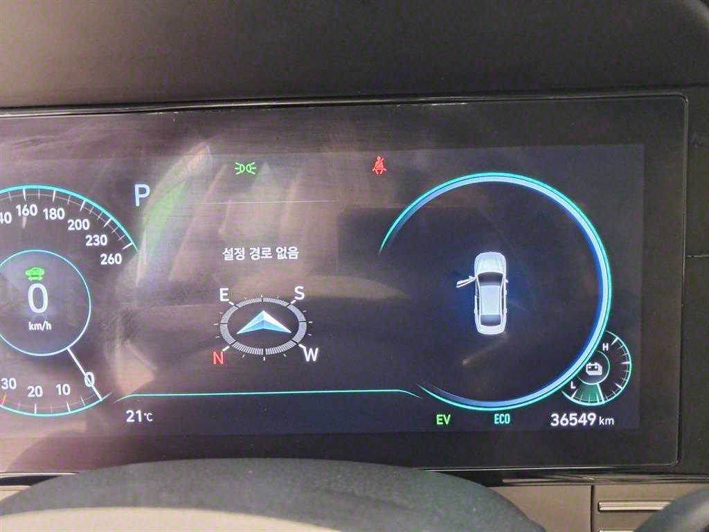 HYUNDAI Grandeur - Vista 8