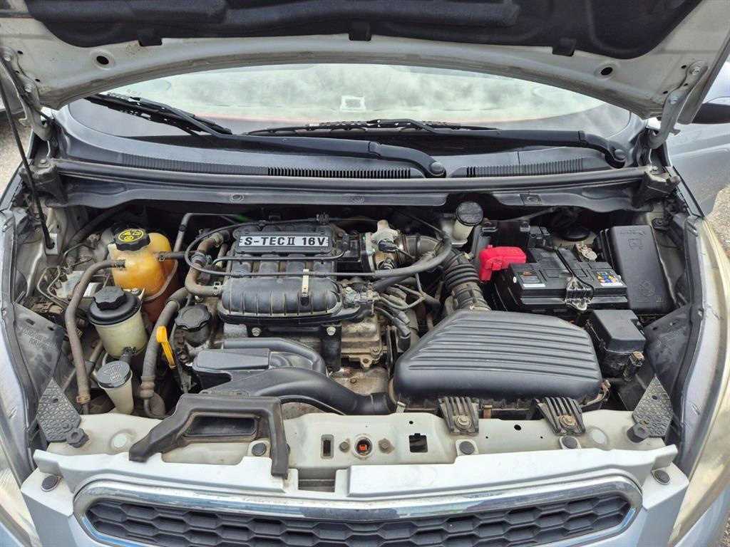 Chevrolet Spark - Vista 10