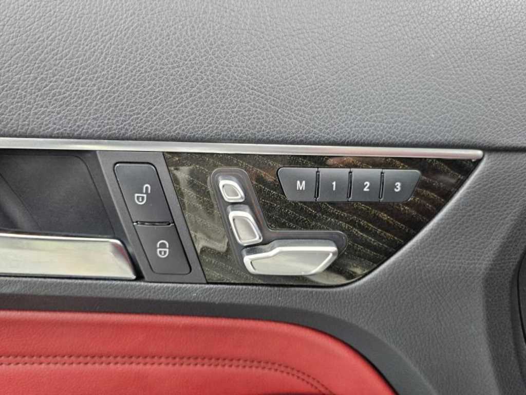 Mercedes Benz E class 2016 Blanco - Importación desde Corea - HF Imports Iquique - Foto 17