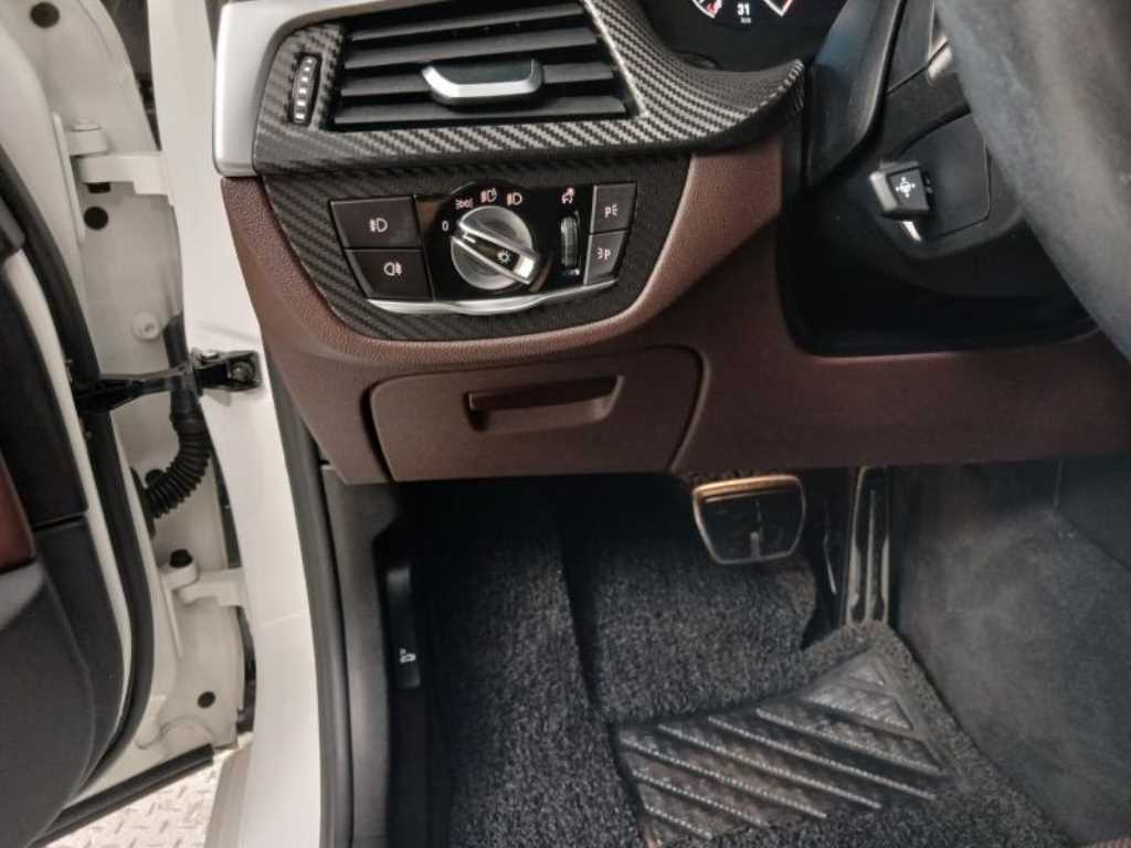 BMW 5 Series - Vista 12