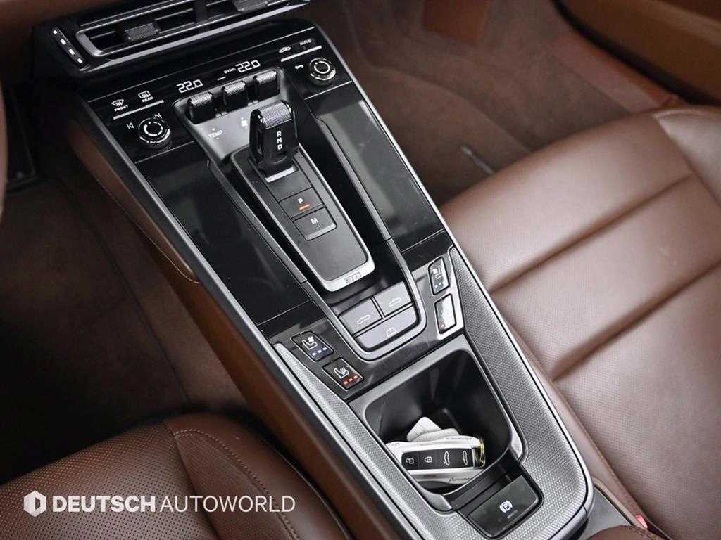 Porsche 911 - Vista 9