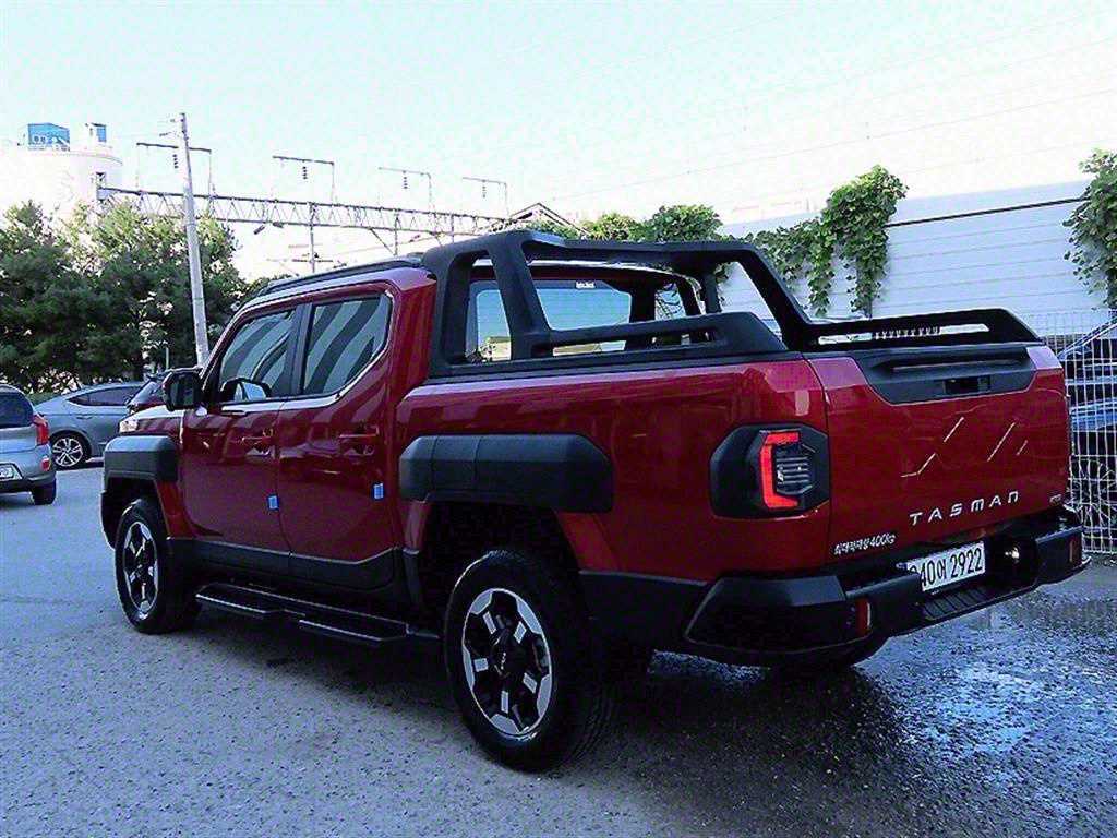 KIA Tasman - Vista 3