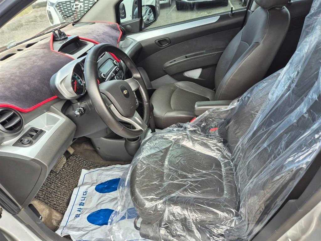 Chevrolet Spark - Vista 11