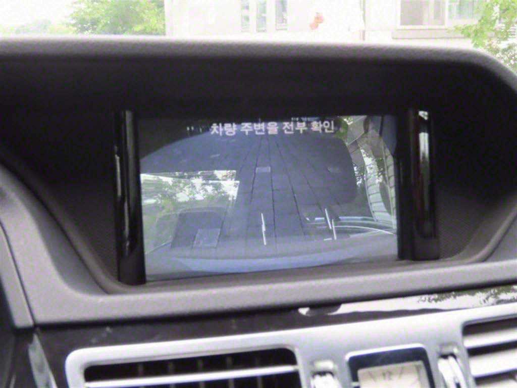 Mercedes Benz E class - Vista 10