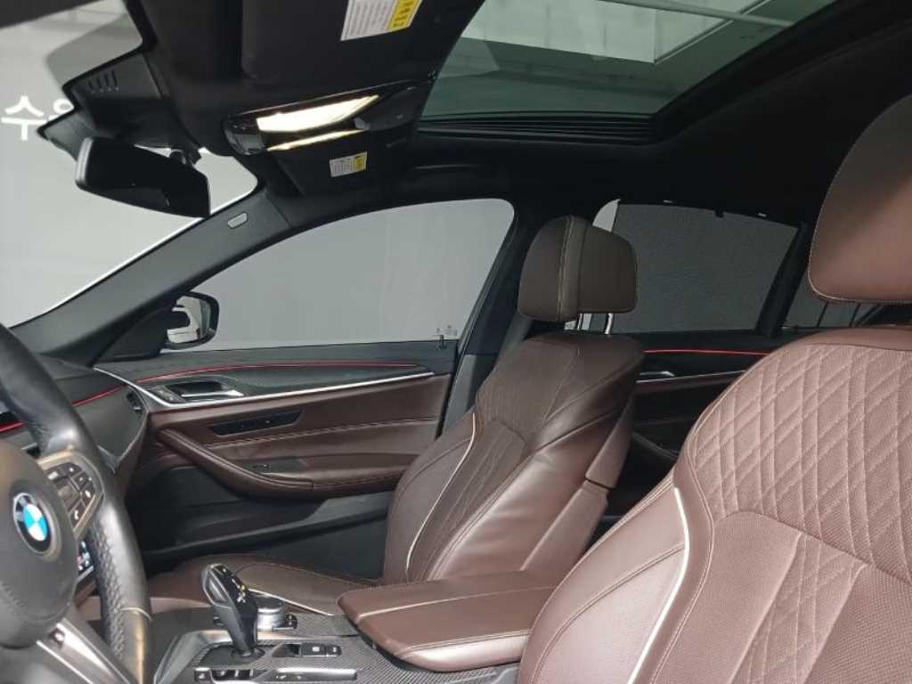 BMW 5 Series - Vista 7