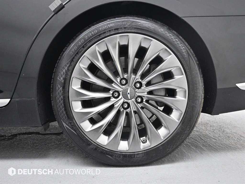 Genesis EQ900 - Vista 5