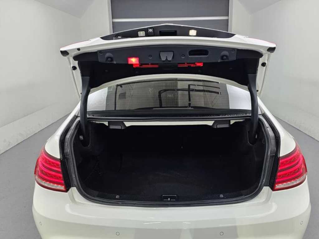 Mercedes Benz E class 2016 Blanco - Importación desde Corea - HF Imports Iquique - Foto 20