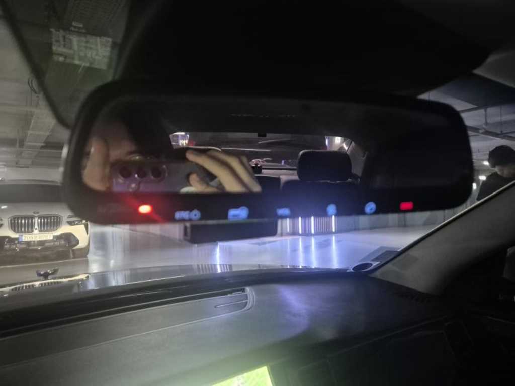 HYUNDAI Equus - Vista 6