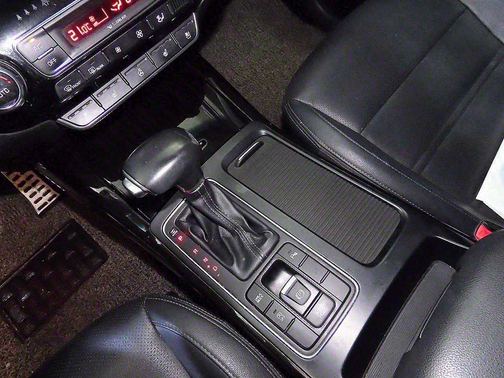 KIA Sorento - Vista 12