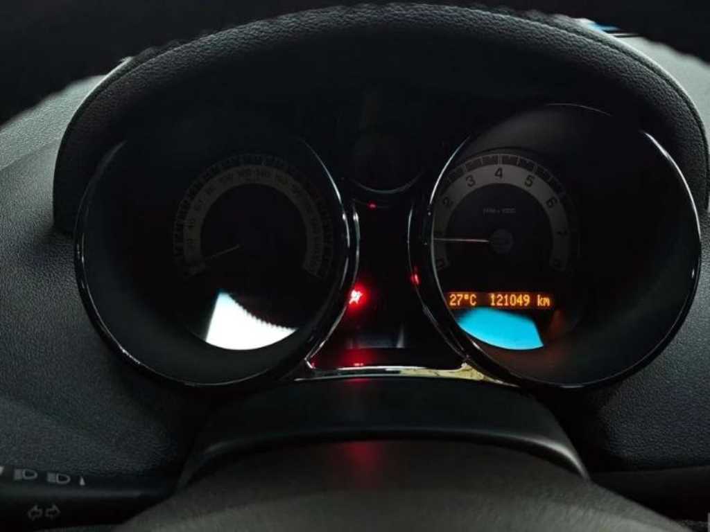 DAEWOO G2X - Vista 8