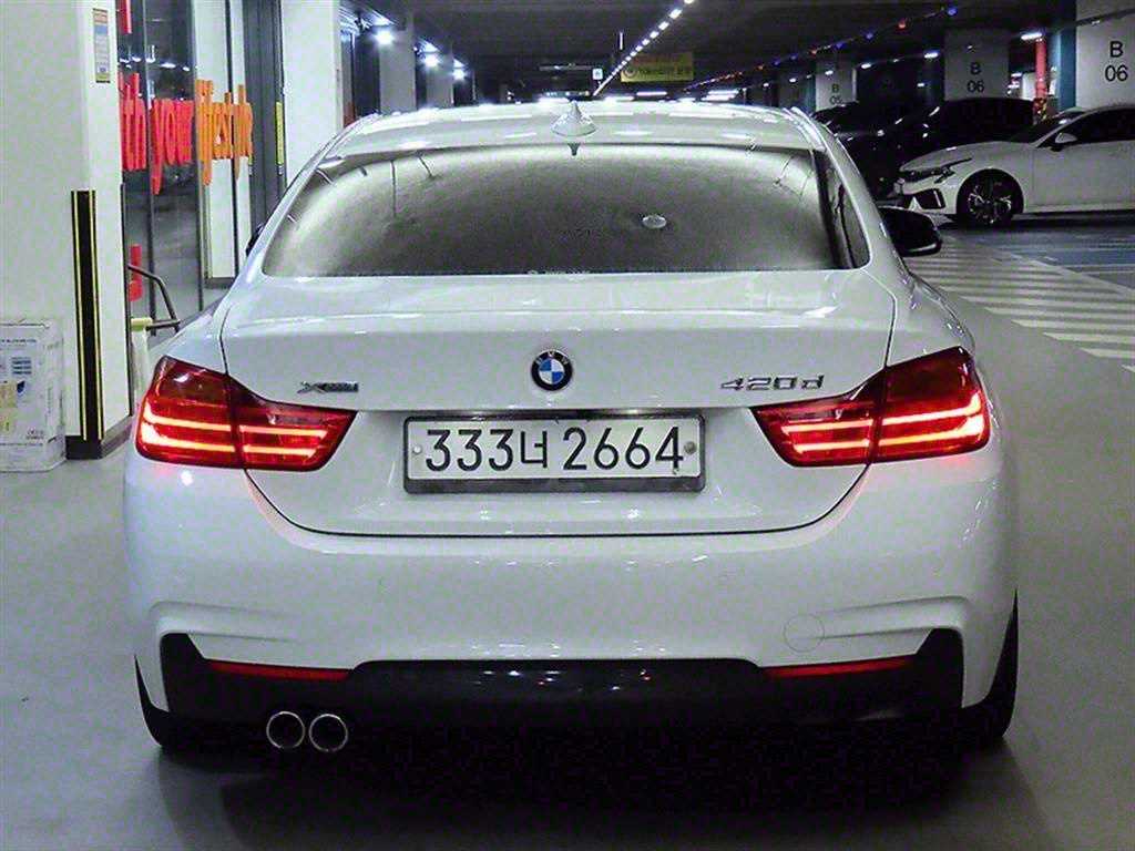 BMW 4 Series - Vista 5