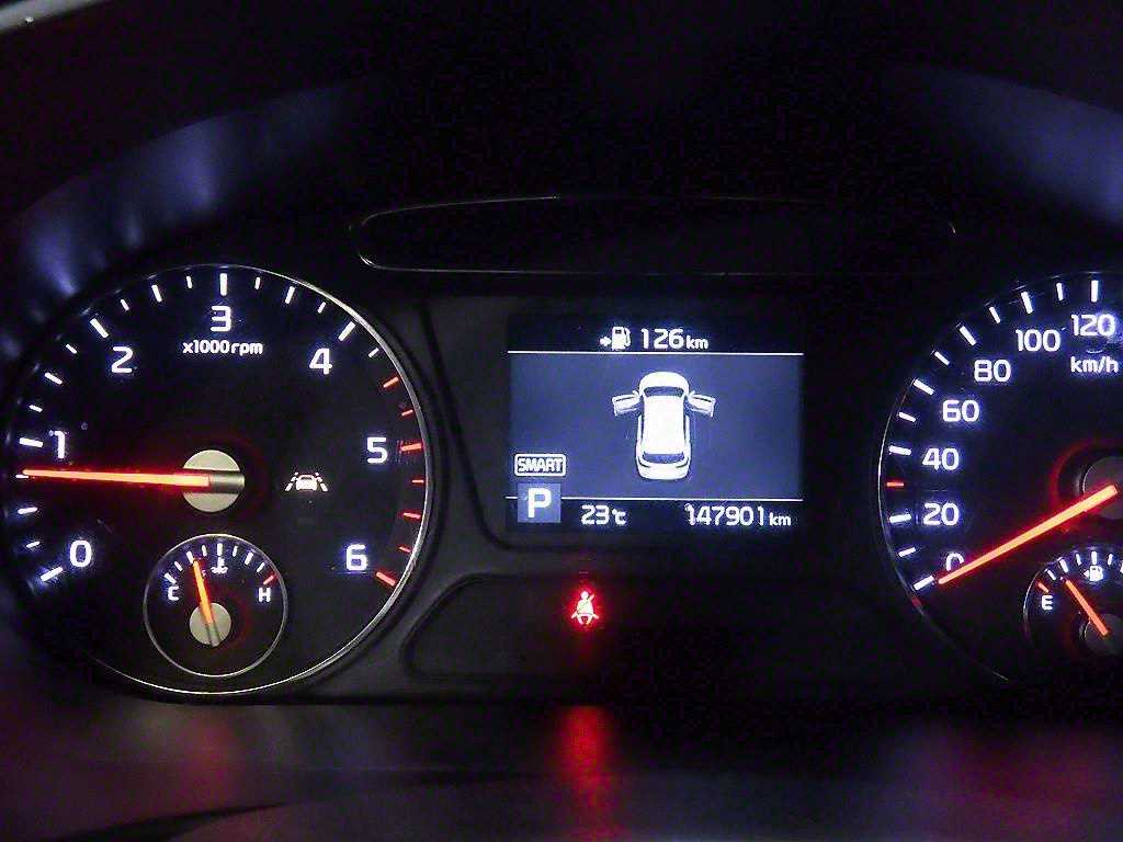 KIA Sorento - Vista 9