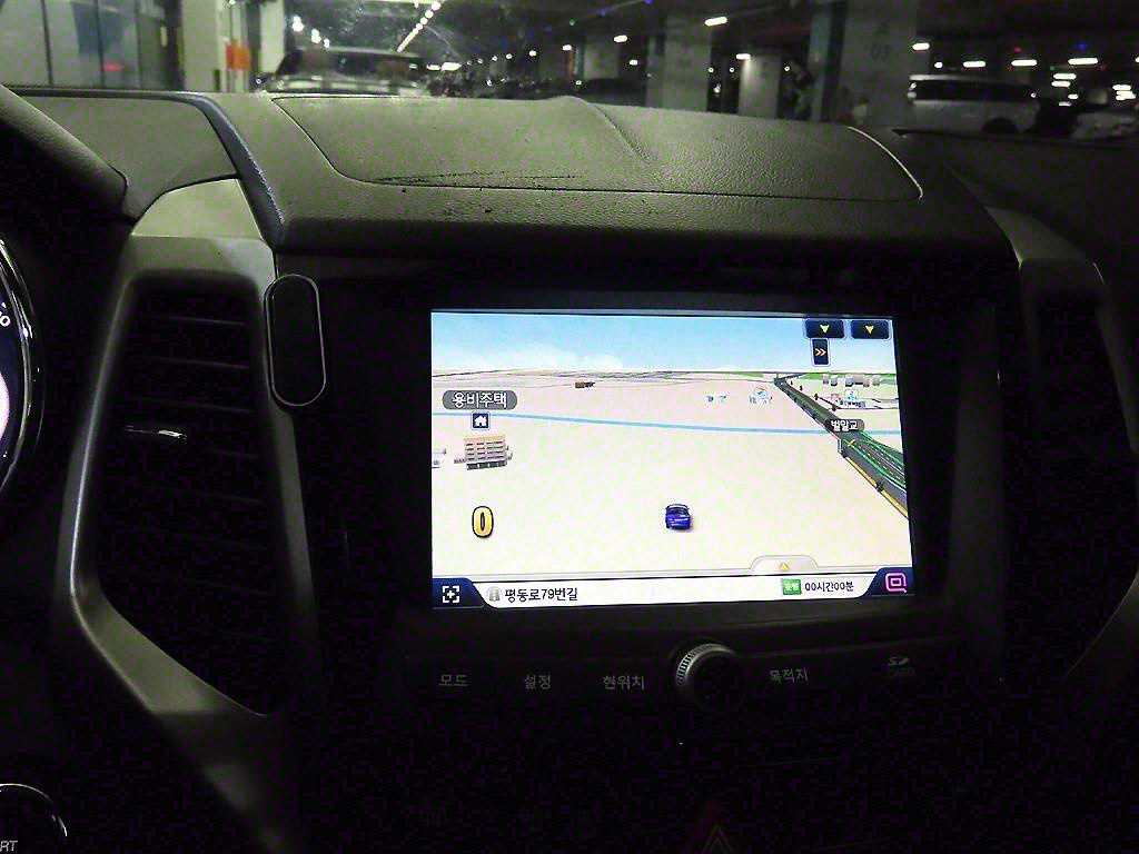 Ssangyong Tivoli 2016 Blanco - Importación desde Corea - HF Imports Iquique - Foto 13