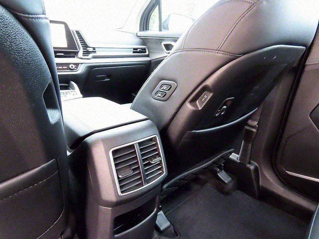 KIA Sportage 2023 Gris - Importación desde Corea - HF Imports Iquique - Foto 16