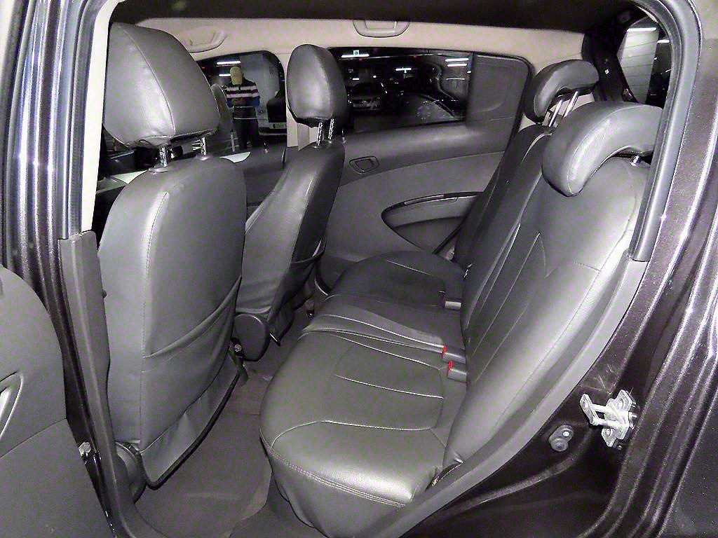 Chevrolet Spark - Vista 7
