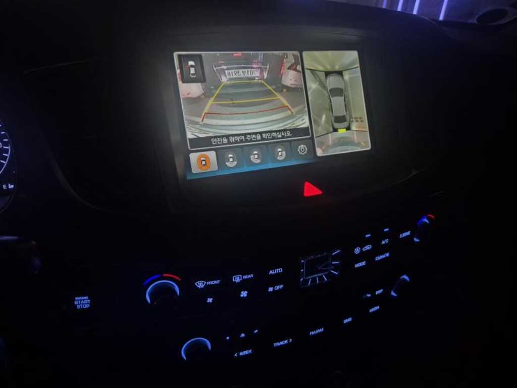 HYUNDAI Equus - Vista 5