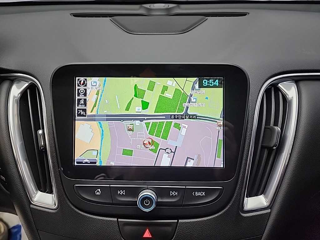 Chevrolet Malibu 2017 Blanco - Importación desde Corea - HF Imports Iquique - Foto 14