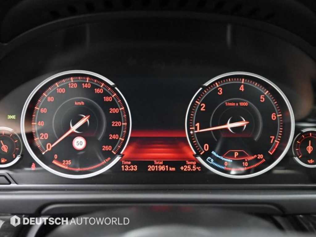 BMW 5 Series - Vista 8