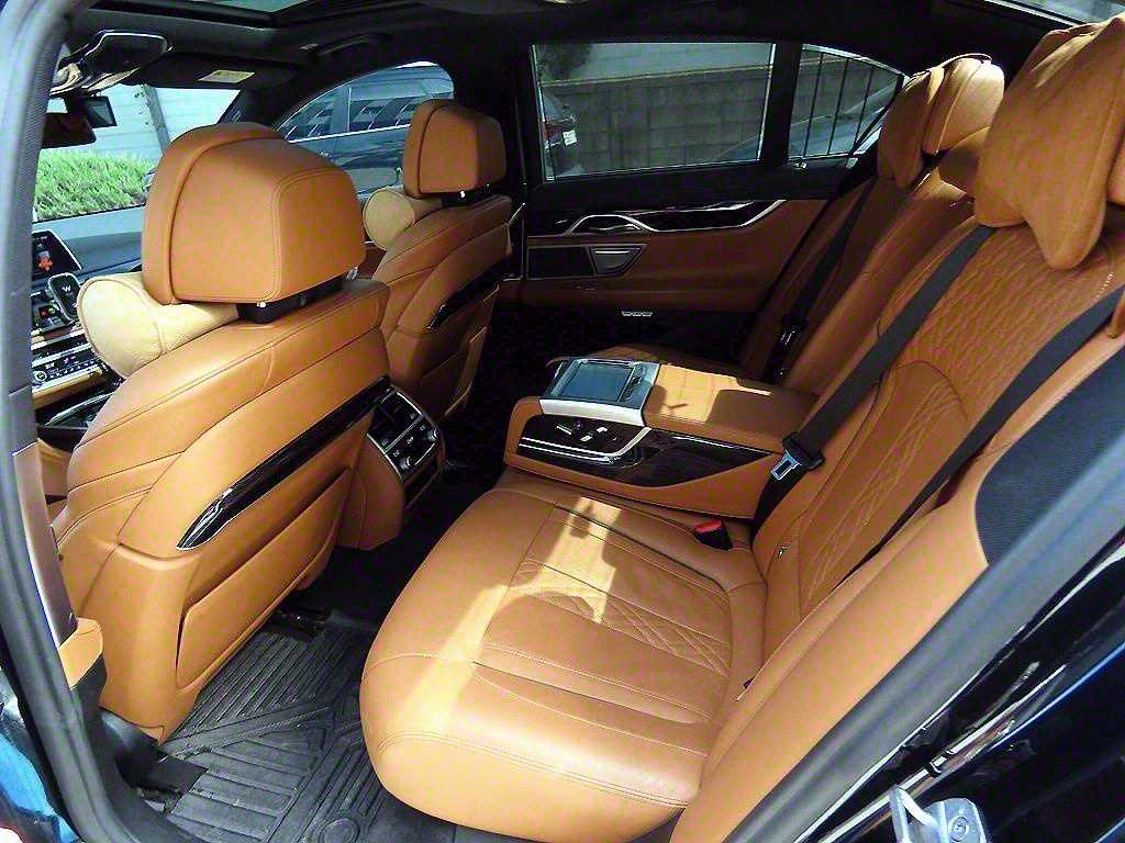 BMW 7 Series - Vista 6