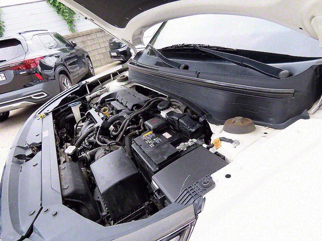 HYUNDAI Venue 2022 Blanco - Importación desde Corea - HF Imports Iquique - Foto 18