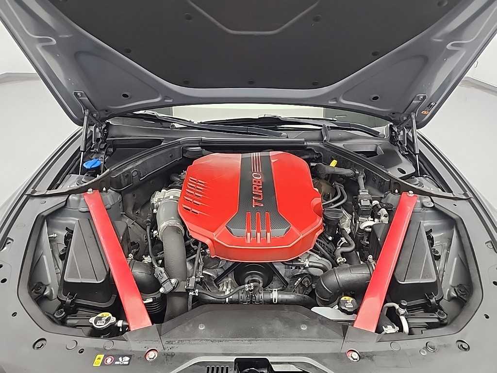 Genesis G70 - Vista 5