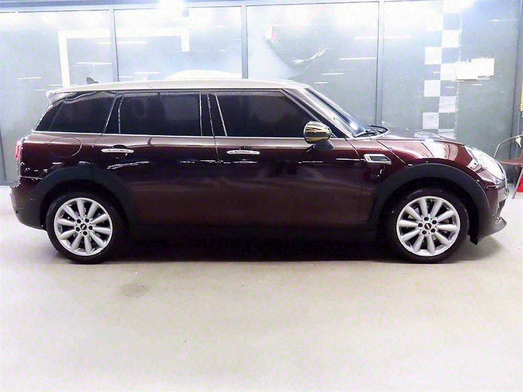 Mini Clubman - Vista 3