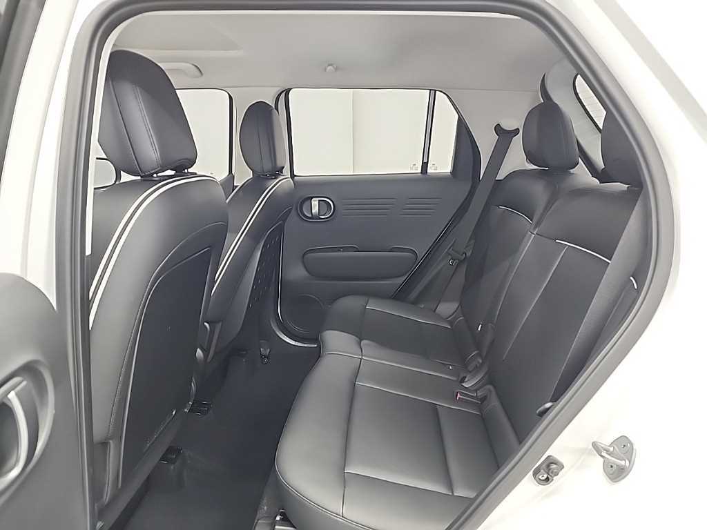 HYUNDAI Casper - Vista 12