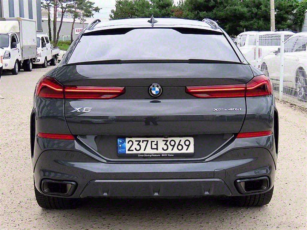 BMW X6 - Vista 4