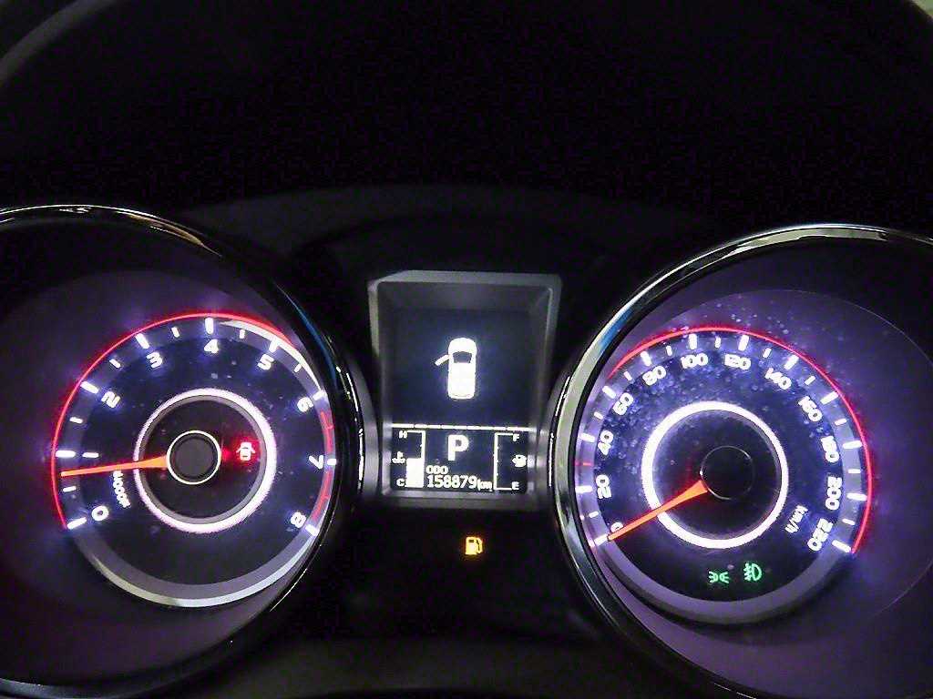 Ssangyong Tivoli - Vista 9