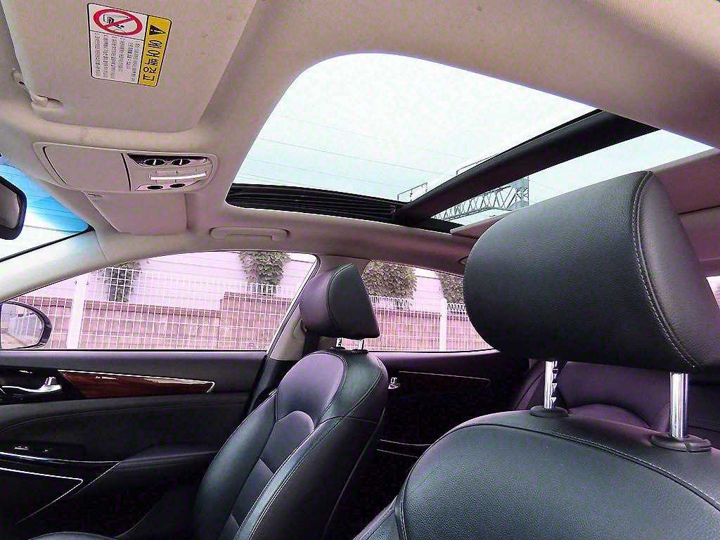 KIA K7 2016 Blanco - Importación desde Corea - HF Imports Iquique - Foto 18