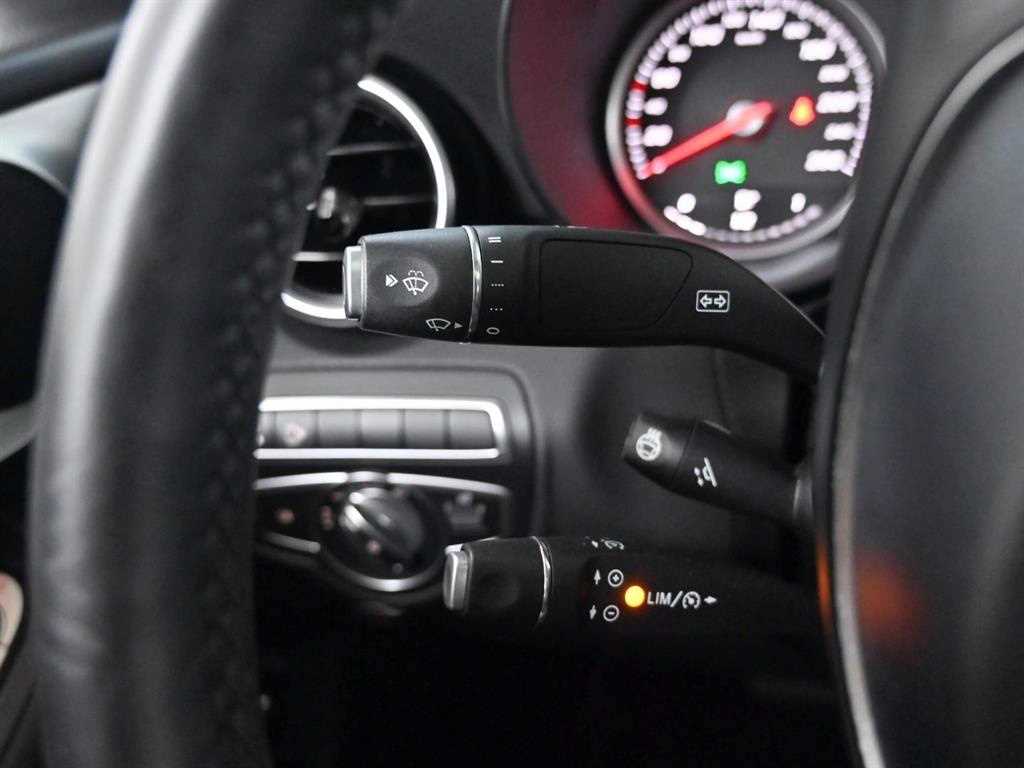 Mercedes Benz GLC Class 2018 Blanco - Importación desde Corea - HF Imports Iquique - Foto 16