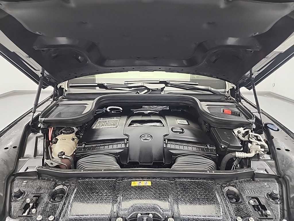 Mercedes Benz GLS Class - Vista 5