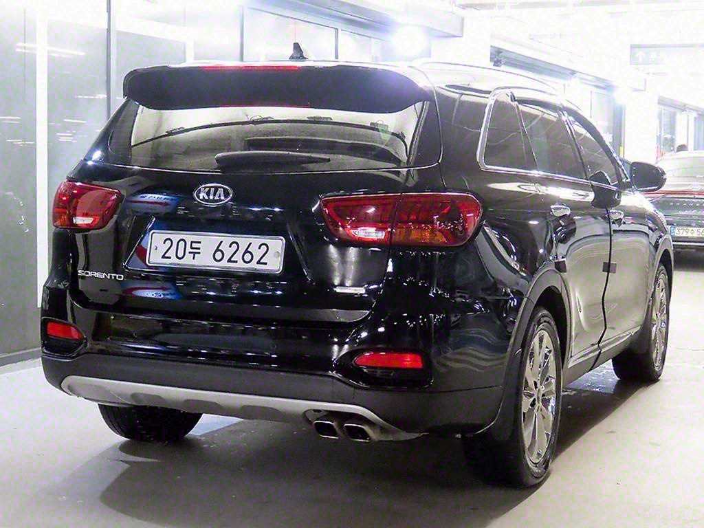 KIA Sorento - Vista 4