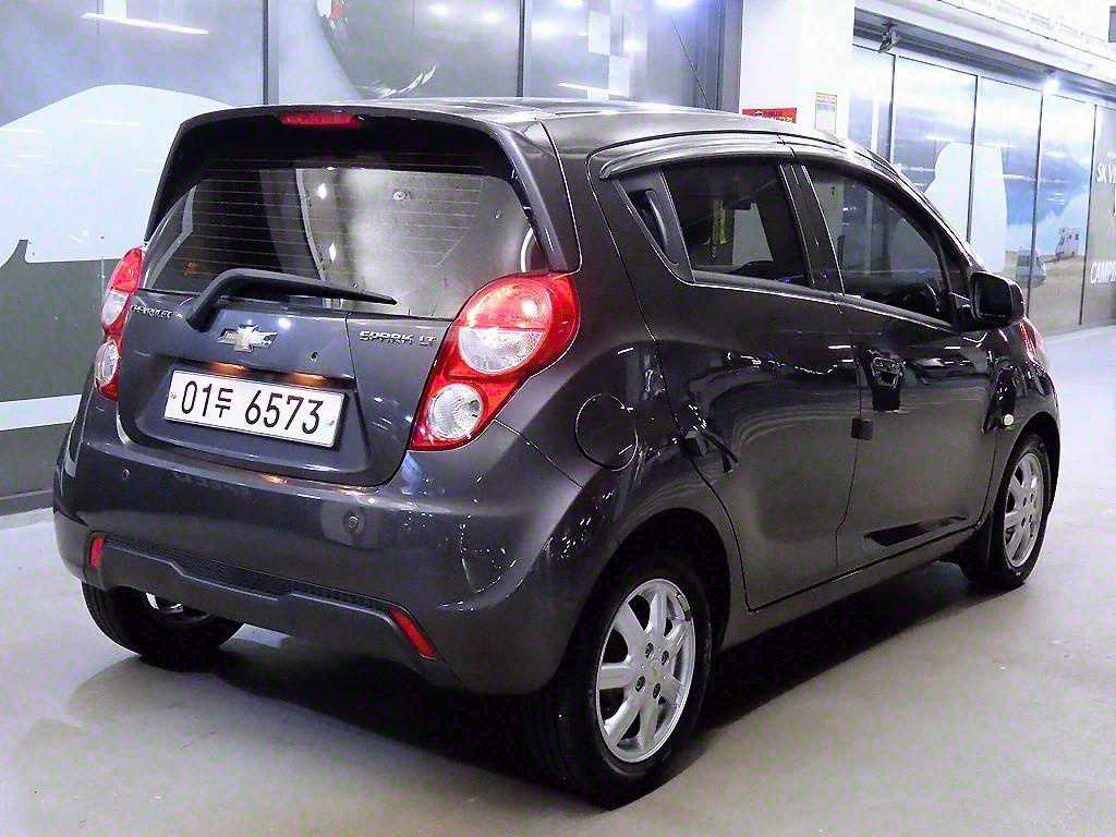 Chevrolet Spark - Vista 4