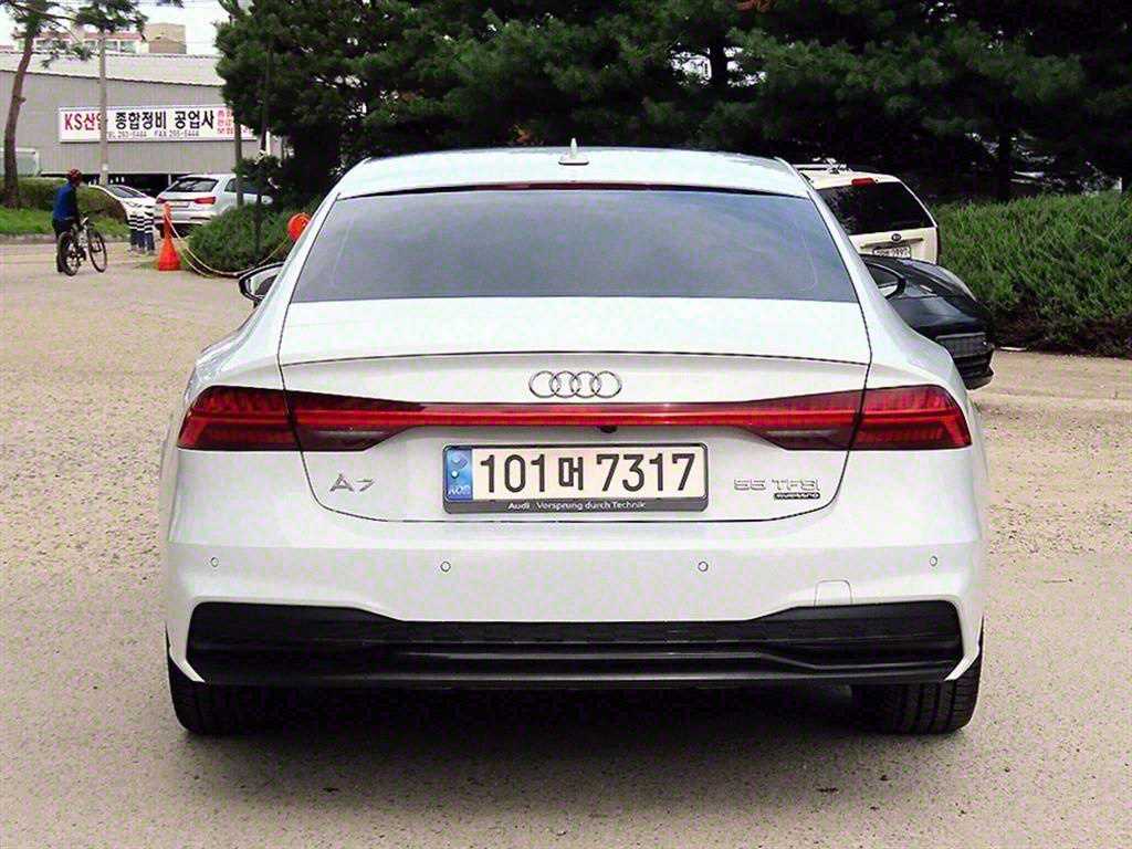 Audi A7 - Vista 4