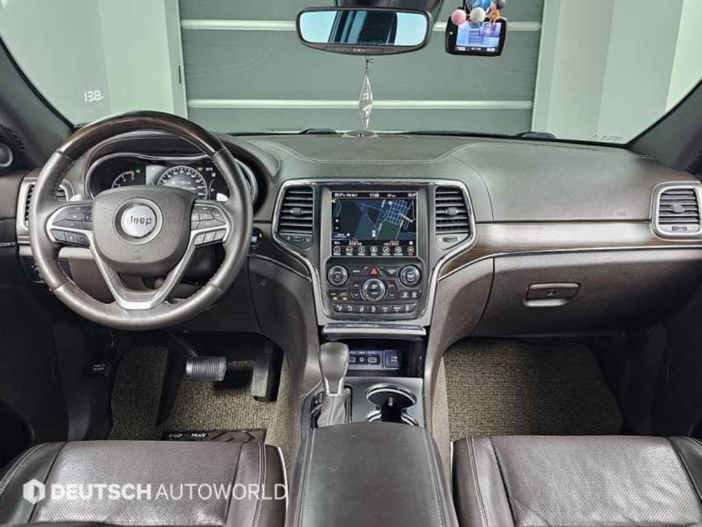 Jeep Cherokee - Vista 7