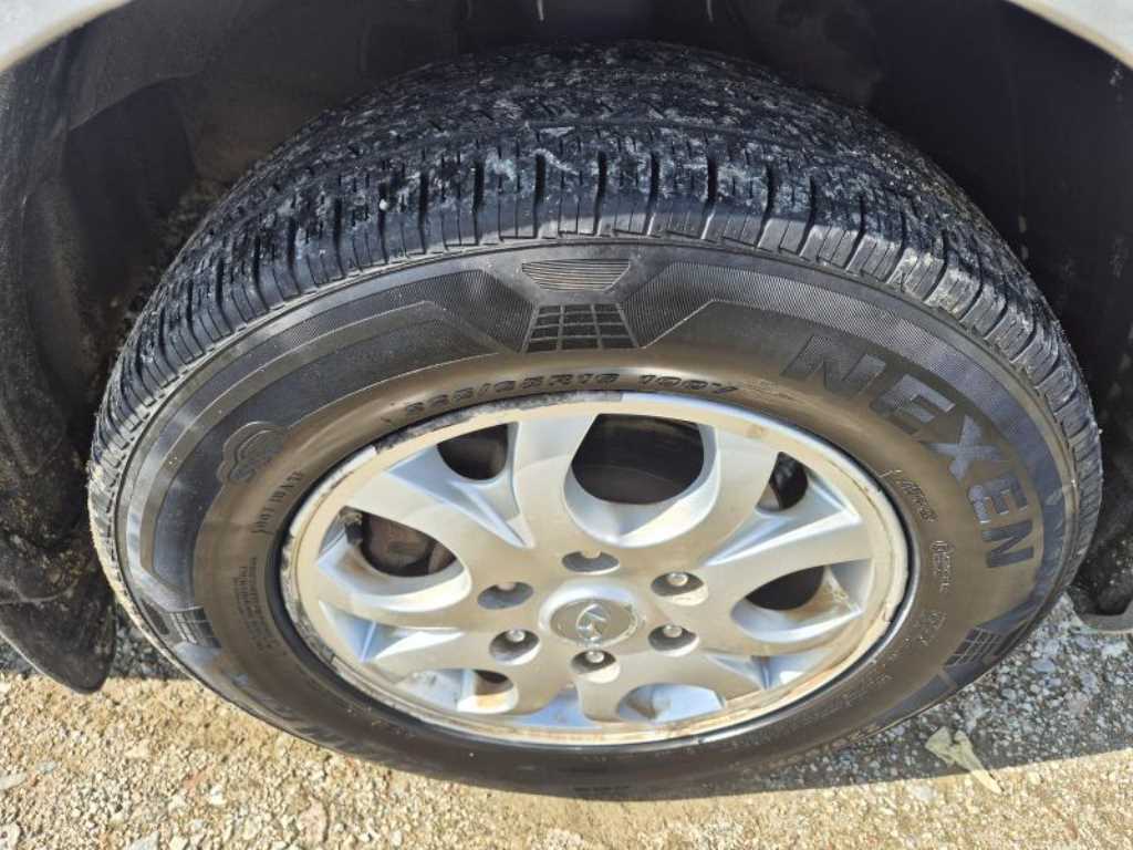 HYUNDAI Starex - Vista 5