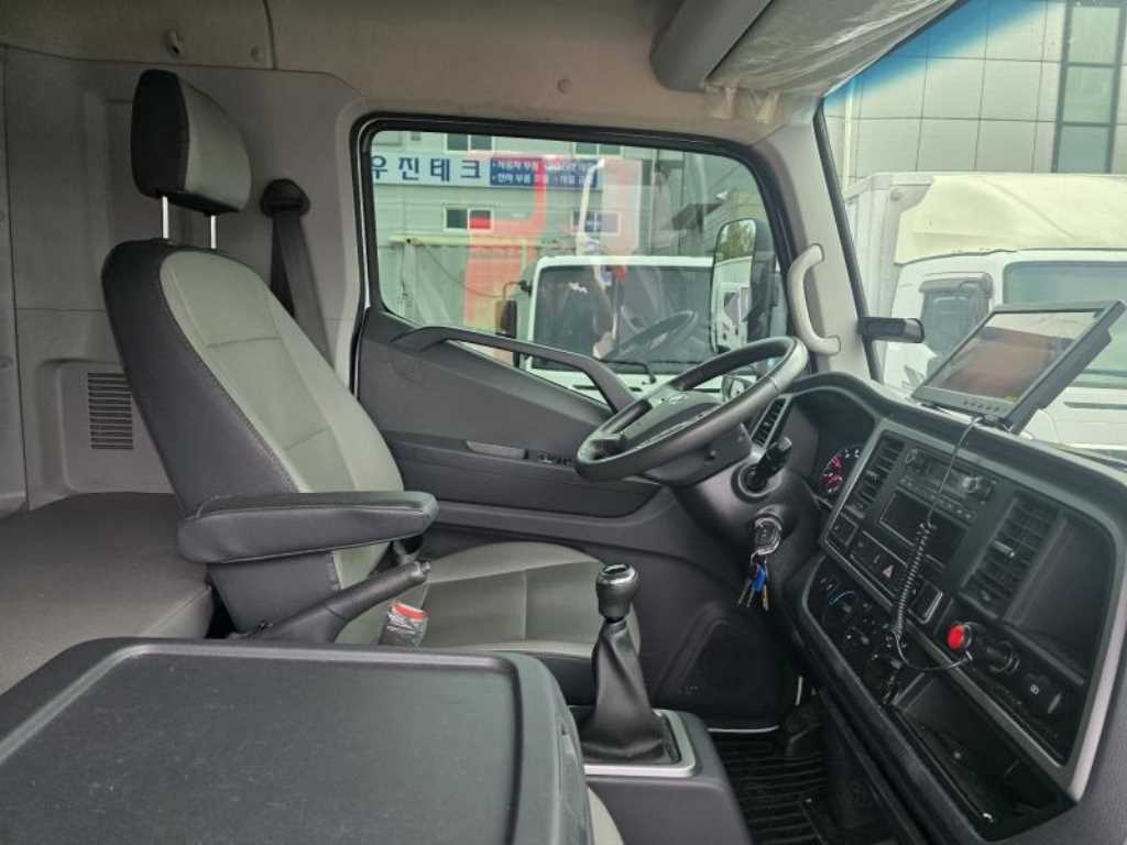 medium and large cargo Cargo - Vista 11