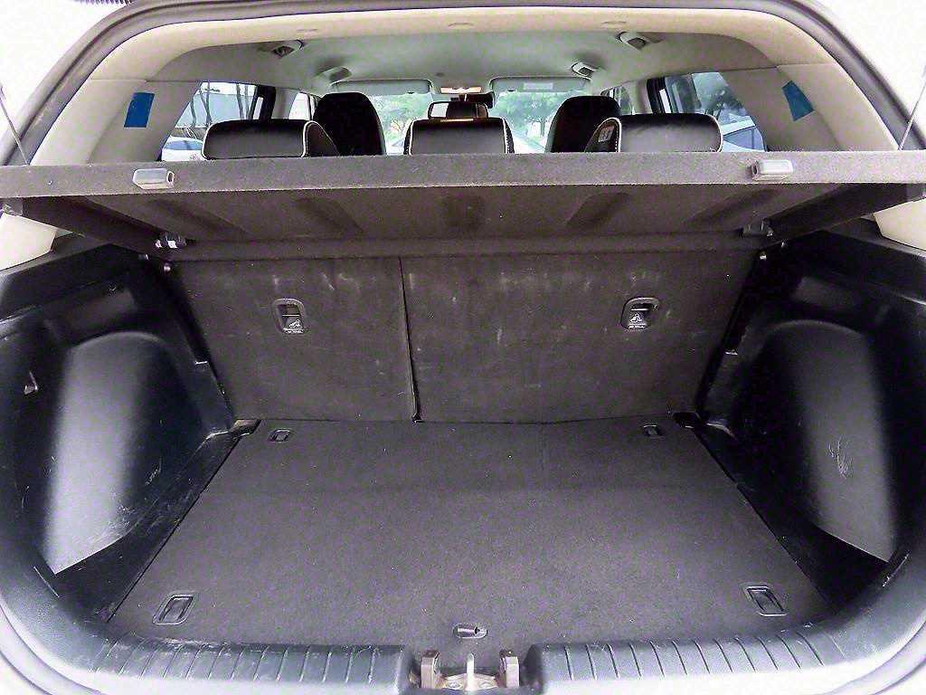 HYUNDAI Venue 2022 Blanco - Importación desde Corea - HF Imports Iquique - Foto 17