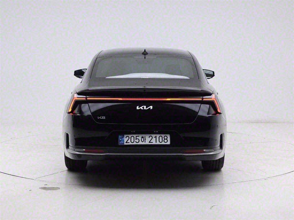KIA K8 - Vista 5