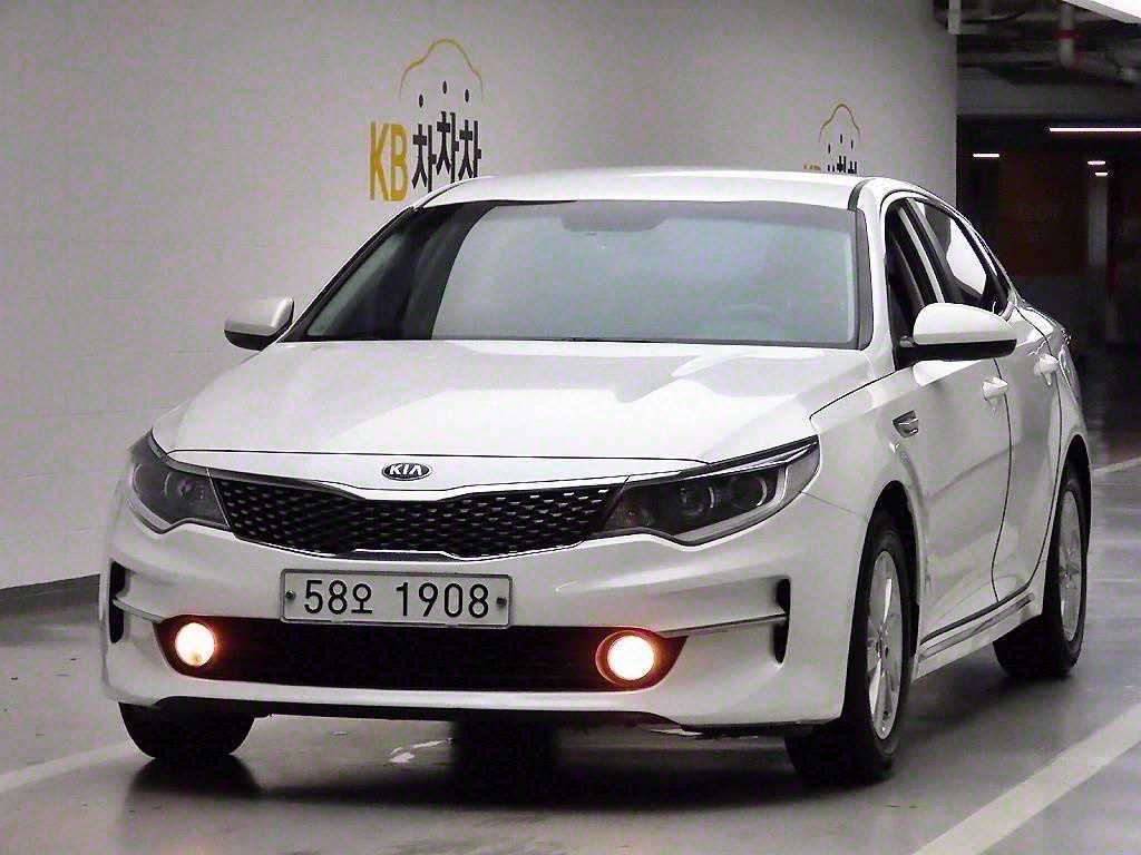 KIA K5 2016 Blanco - Importación desde Corea - HF Imports Iquique - Foto 1